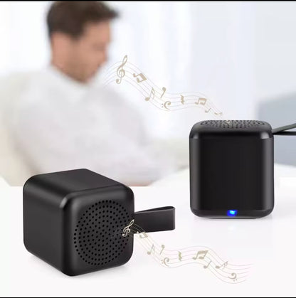 KandySnap - Mini Bluetooth Speaker with Selfie Remote